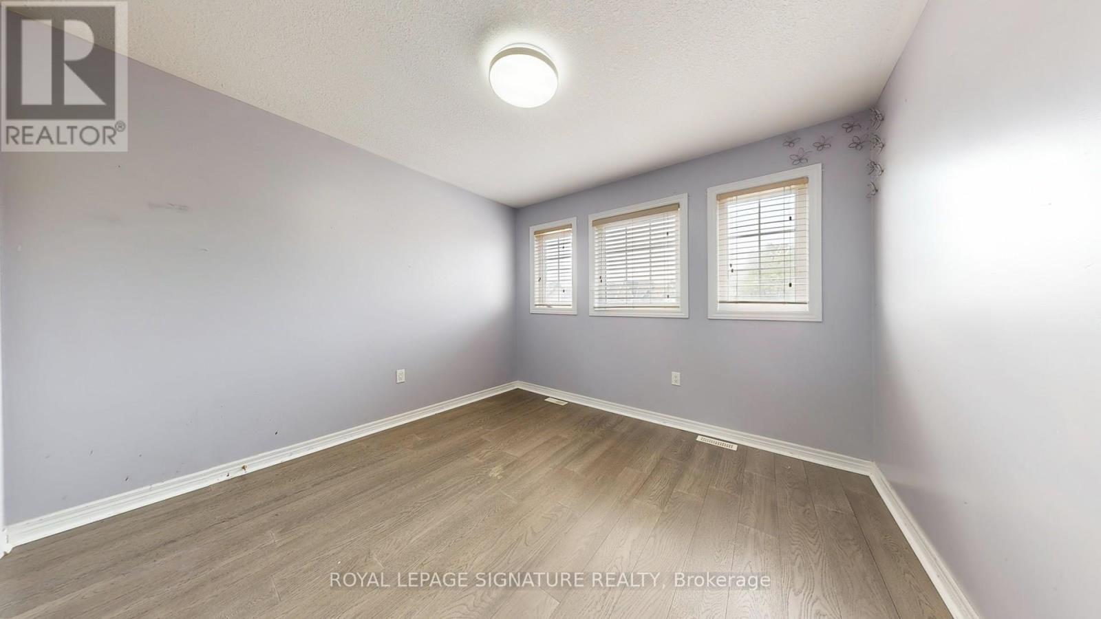 61 Buchanan Drive, New Tecumseth, Ontario  L6R 0A1 - Photo 33 - N12356239