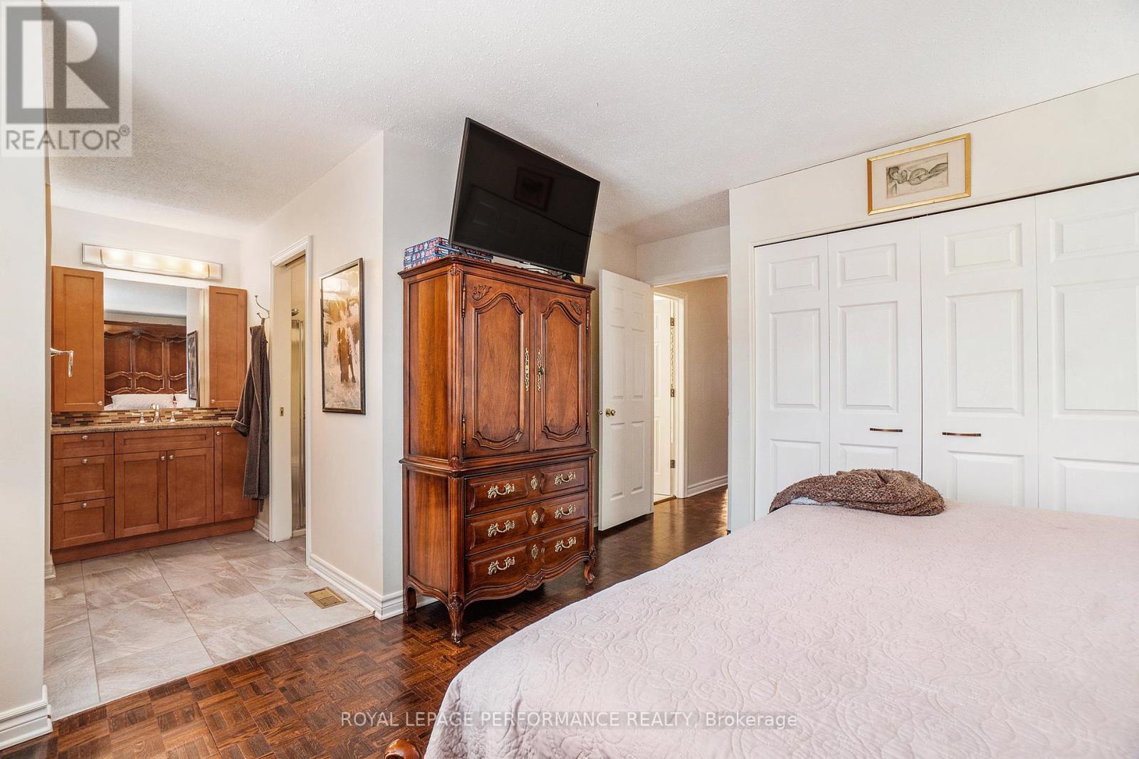 14 Riverbrook Road, Ottawa, Ontario  K2H 7W6 - Photo 27 - X12351177
