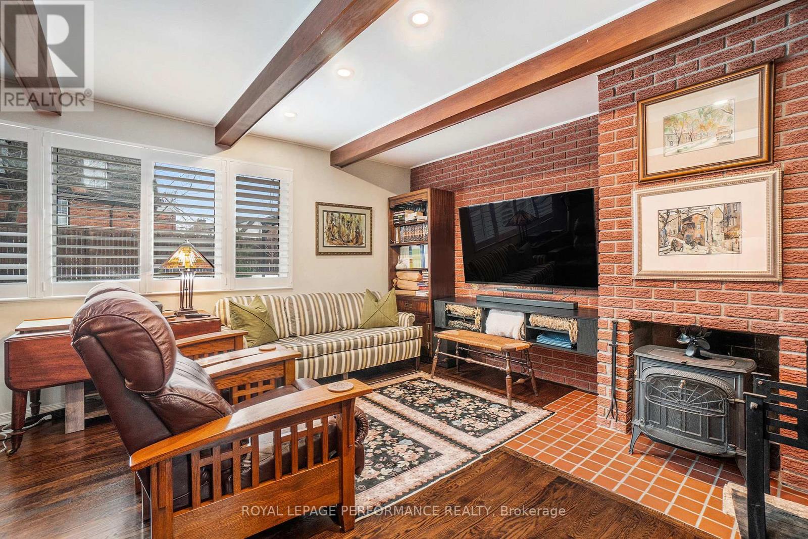 14 Riverbrook Road, Ottawa, Ontario  K2H 7W6 - Photo 34 - X12351177