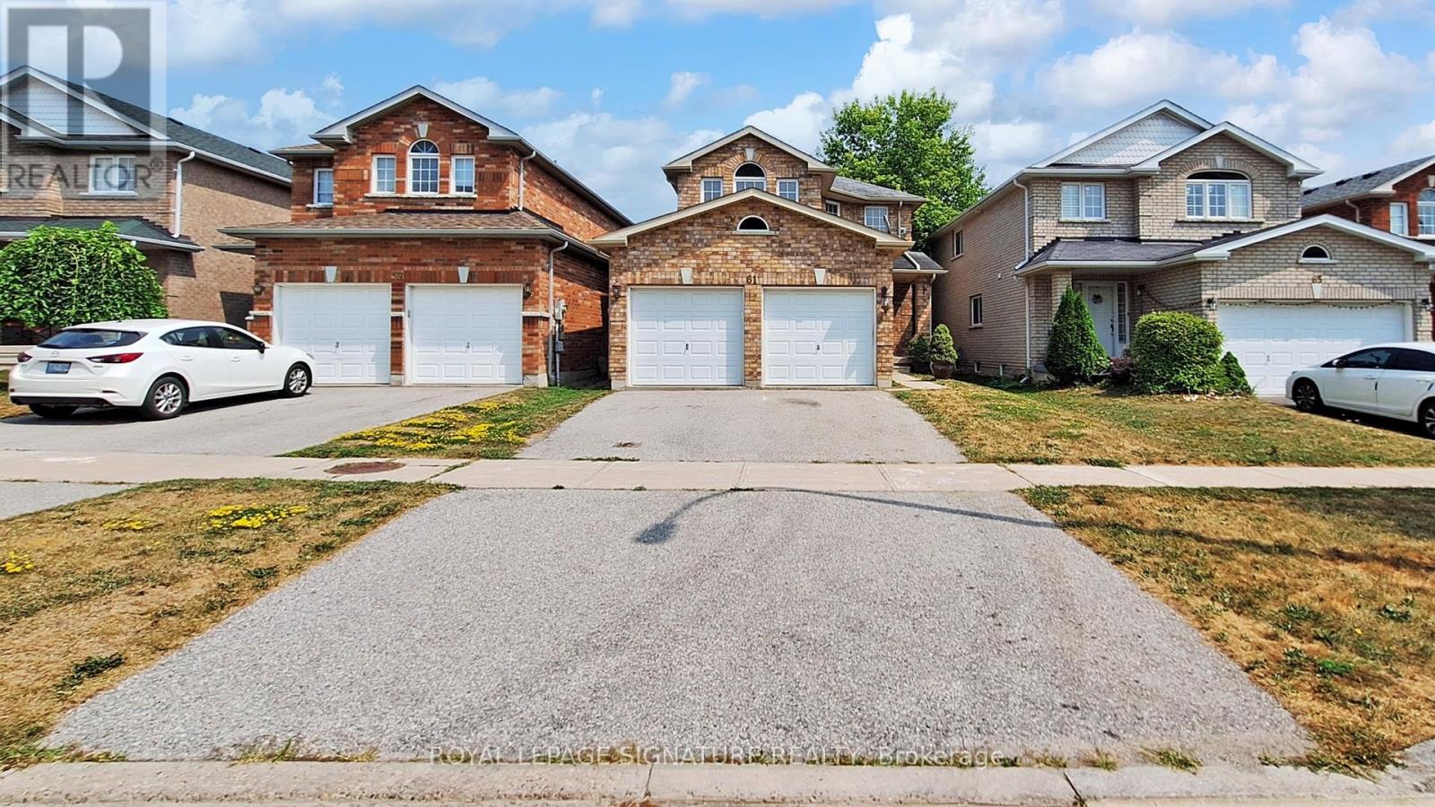61 Buchanan Drive, New Tecumseth, Ontario  L6R 0A1 - Photo 3 - N12356239