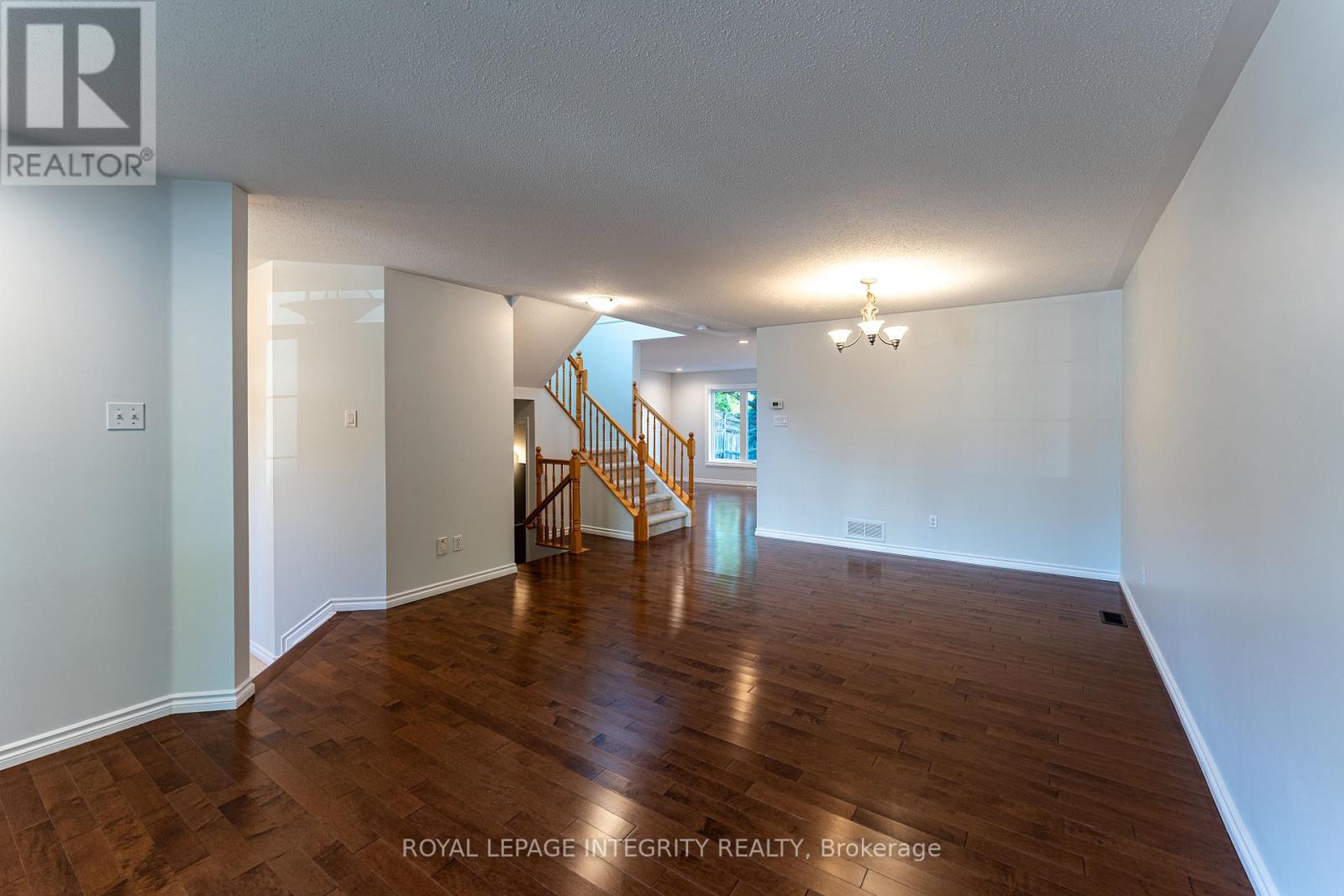 71 Appledale Drive, Ottawa, Ontario  K2J 4W6 - Photo 10 - X12356247