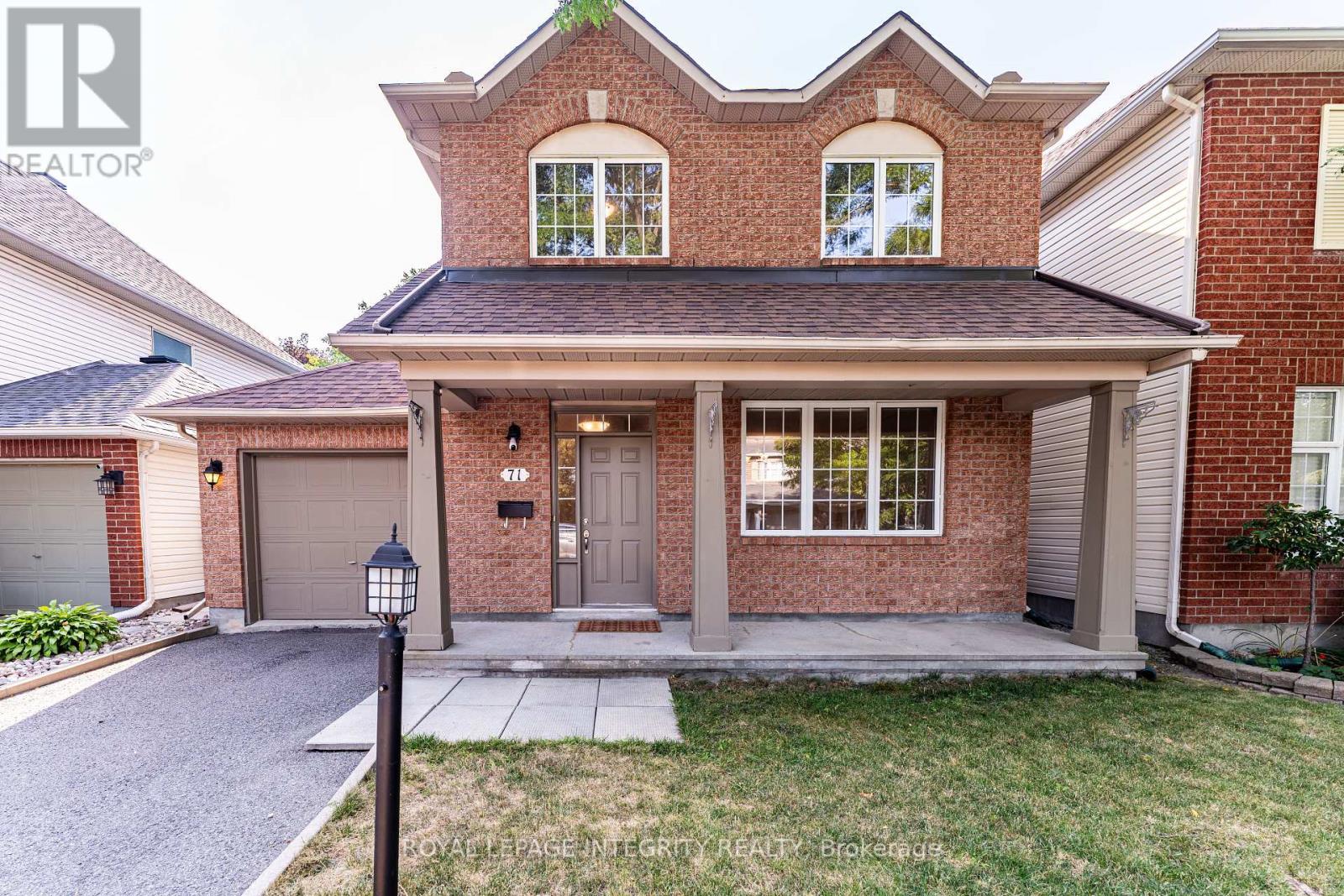 71 APPLEDALE DRIVE, Ottawa, Ontario