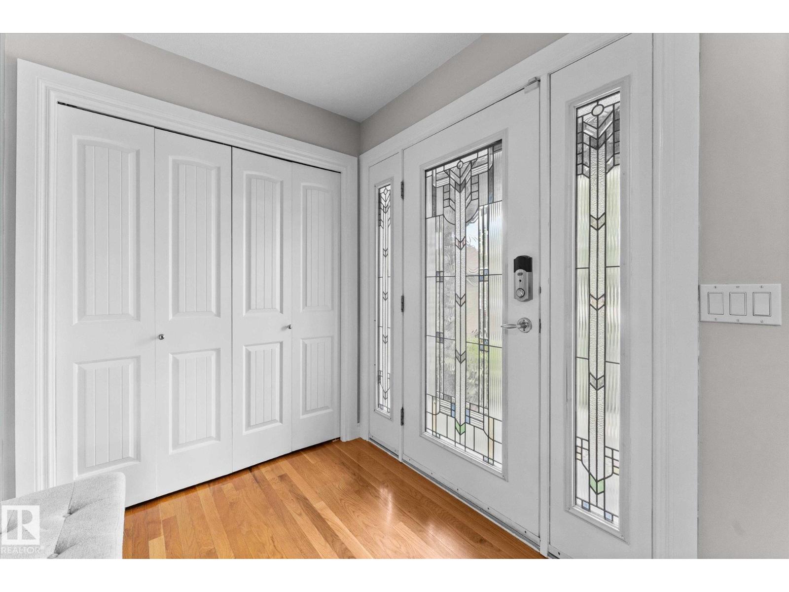 Property at 208 Westerra BV image 3