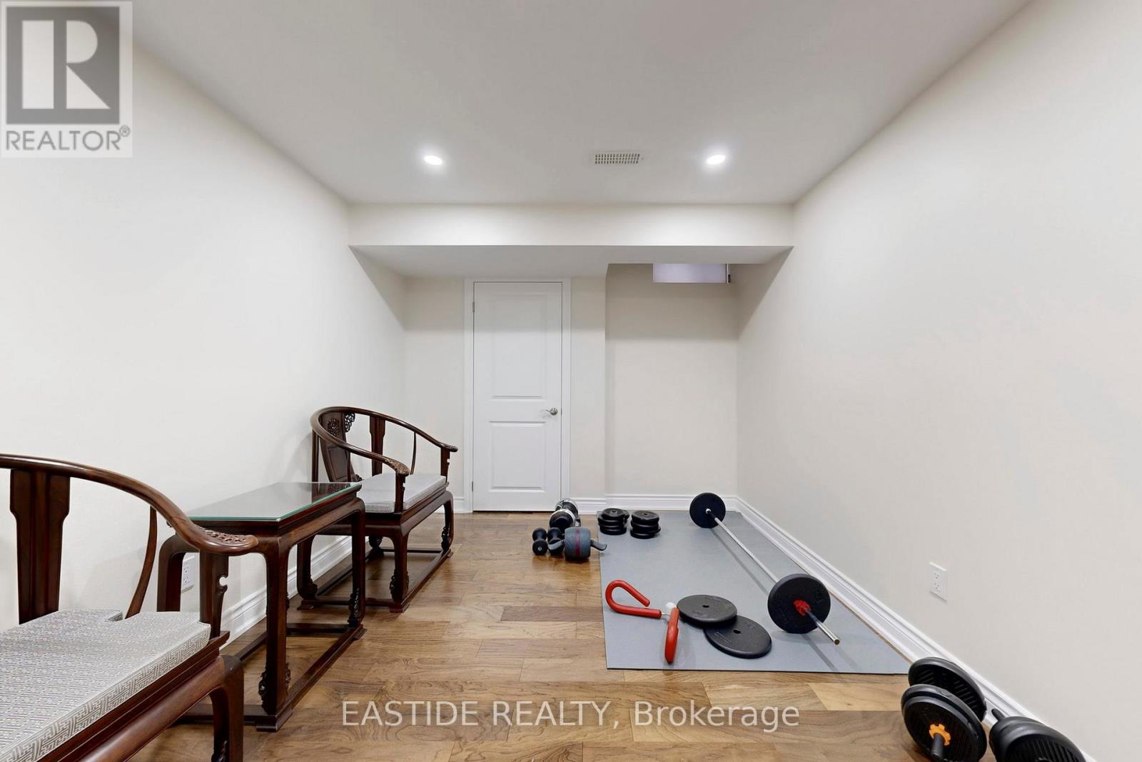 176 Upper Post Road, Vaughan, Ontario  L6A 4J9 - Photo 45 - N12356269