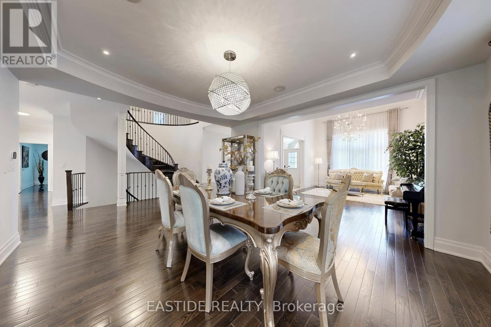 176 Upper Post Road, Vaughan, Ontario  L6A 4J9 - Photo 7 - N12356269