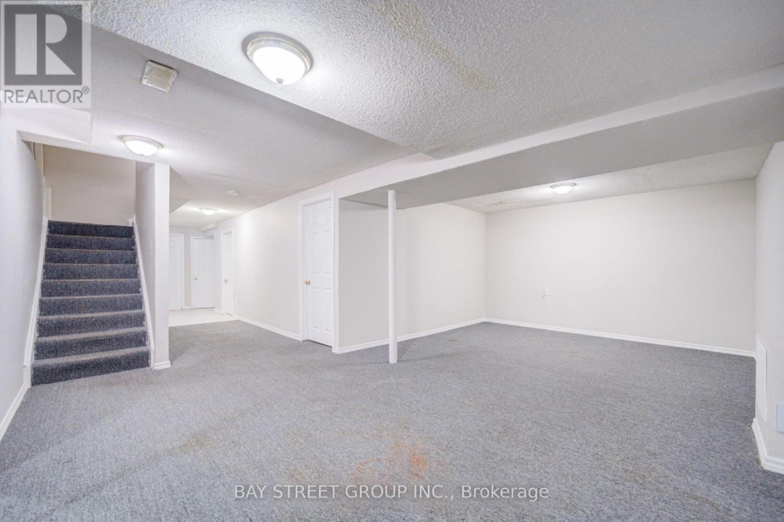 Unknown Address, ,     - Photo 3 - N12356284