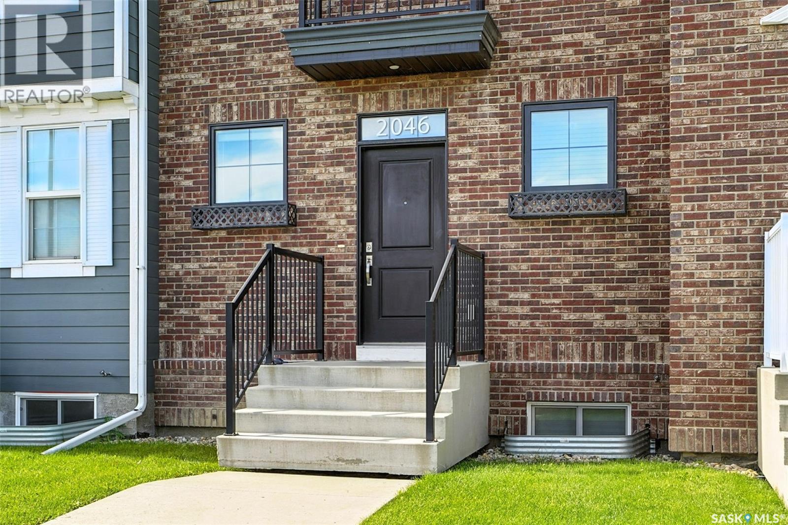 2046 Brighton Common, Saskatoon, Saskatchewan  S7V 0N9 - Photo 2 - SK016252