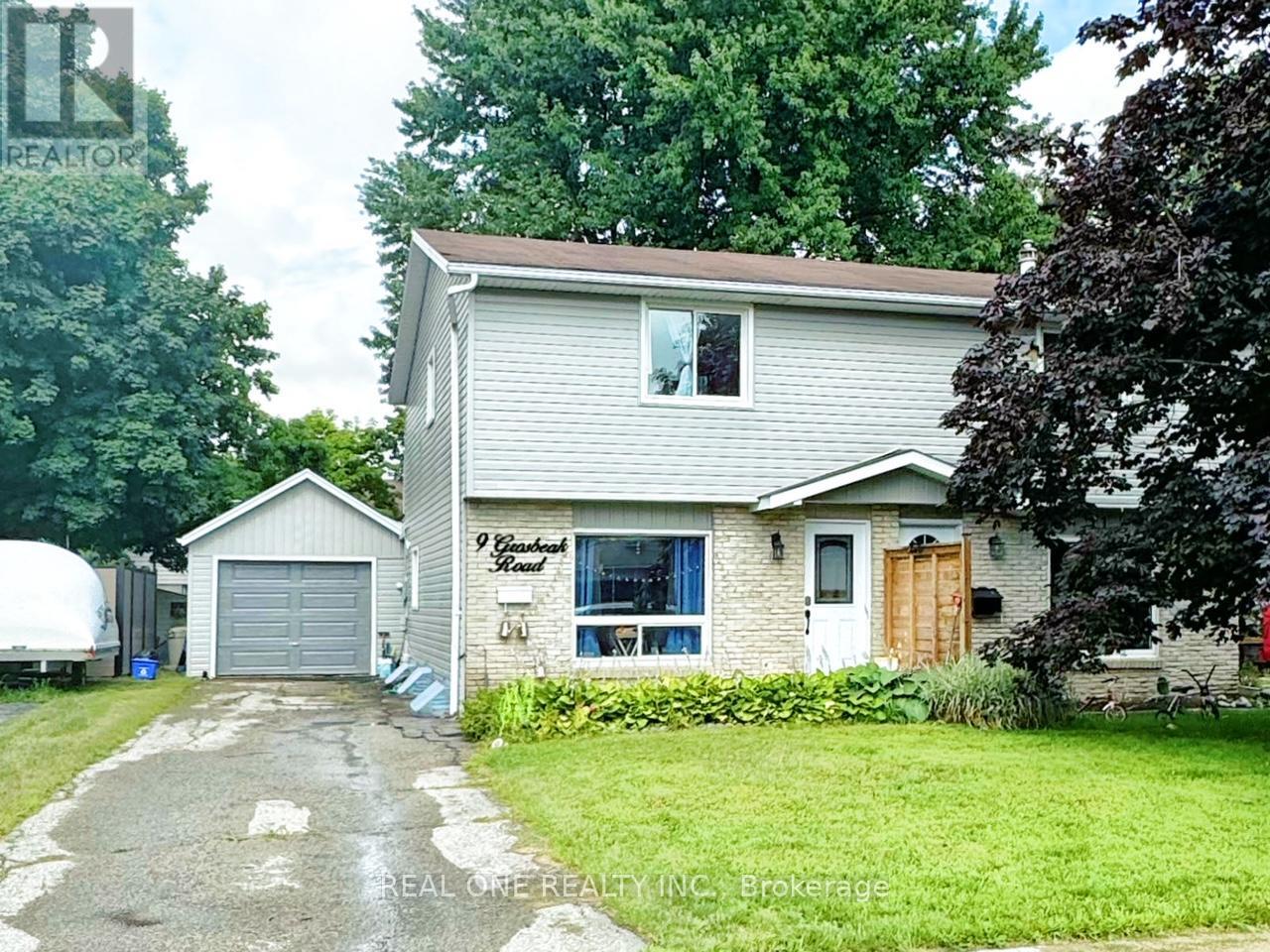 9 GROSBEAK ROAD, Woolwich, Ontario