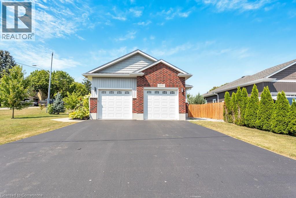 2248 Webster Street, Shakespeare, Ontario  N0B 2P0 - Photo 2 - 40759042