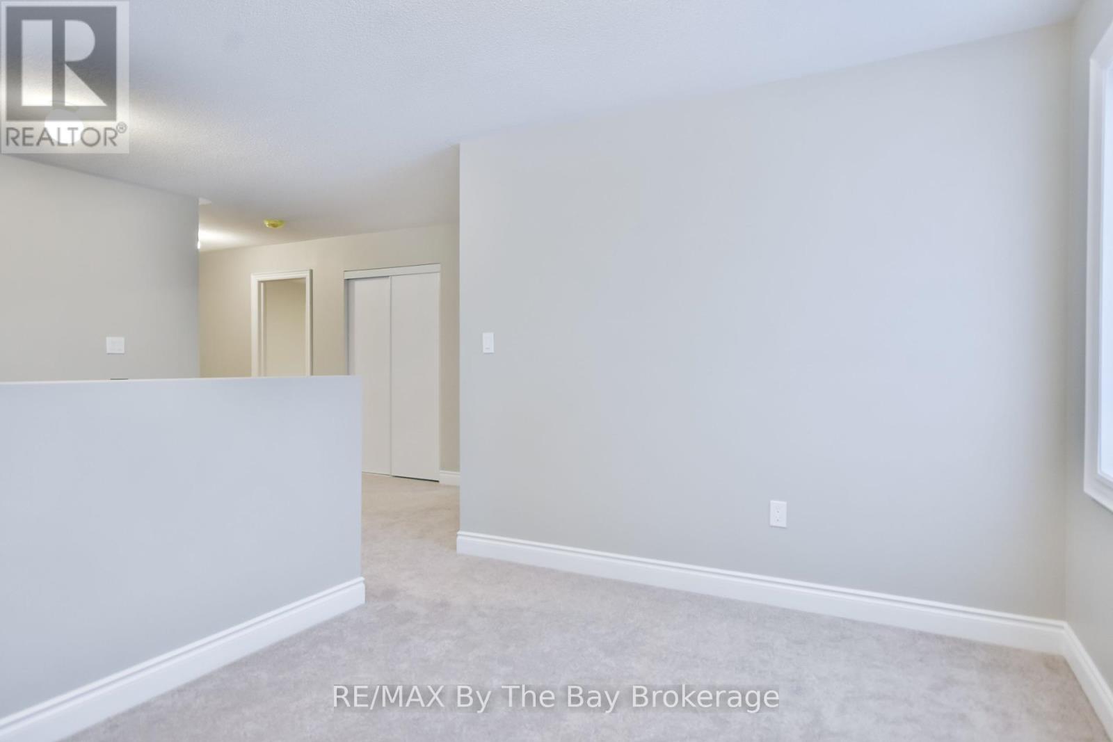 21 Amber Drive, Wasaga Beach, Ontario  L9Z 0R9 - Photo 23 - S12356333