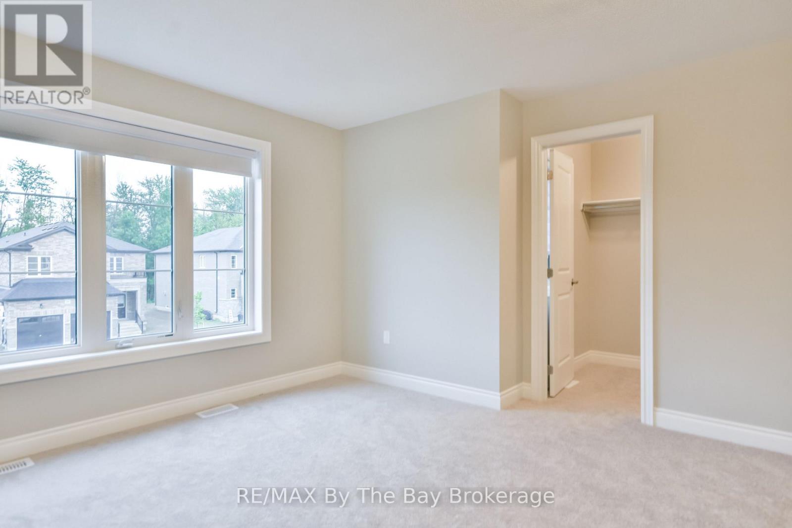 21 Amber Drive, Wasaga Beach, Ontario  L9Z 0R9 - Photo 27 - S12356333