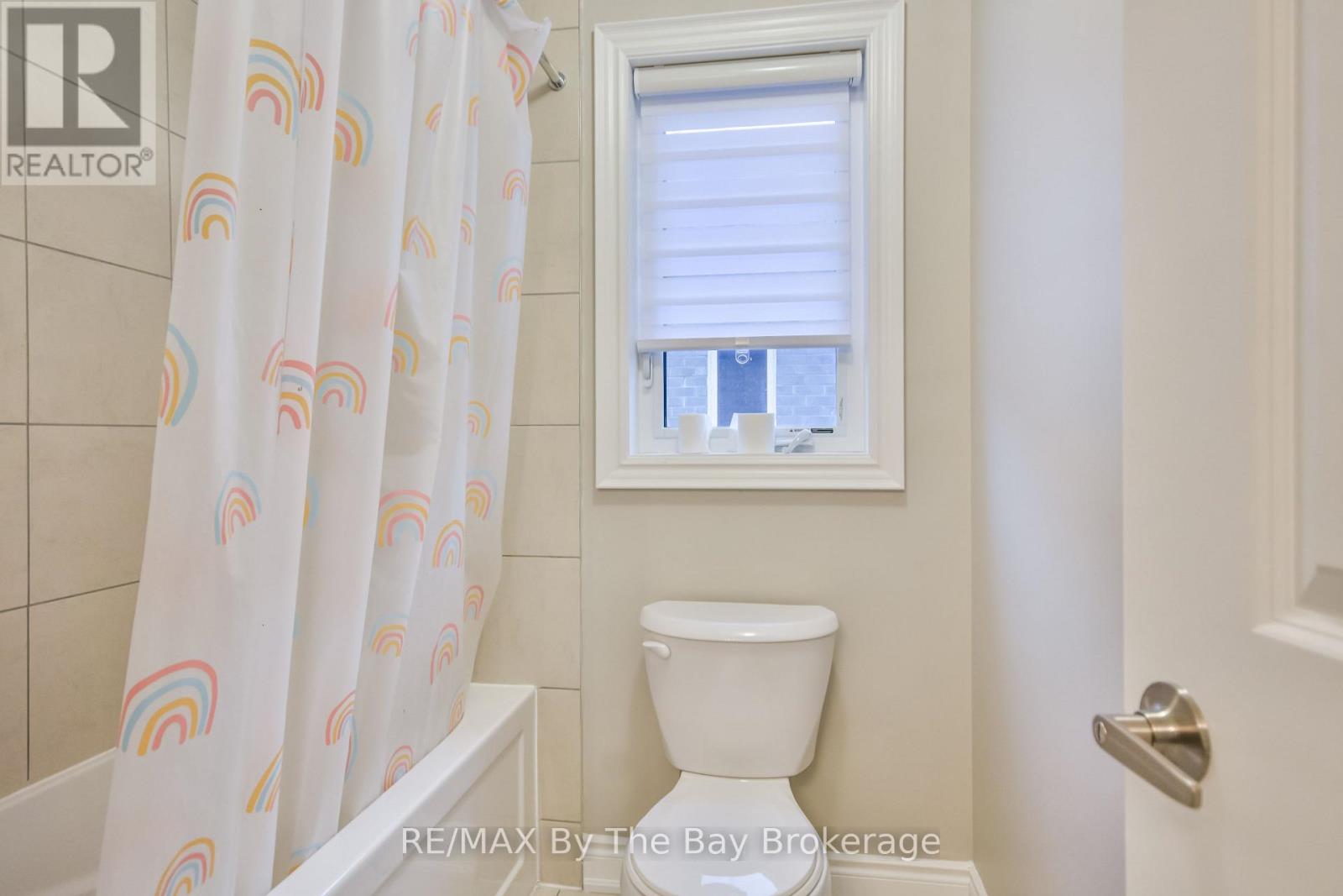 21 Amber Drive, Wasaga Beach, Ontario  L9Z 0R9 - Photo 29 - S12356333