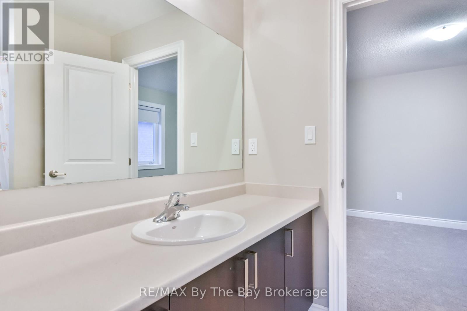 21 Amber Drive, Wasaga Beach, Ontario  L9Z 0R9 - Photo 30 - S12356333