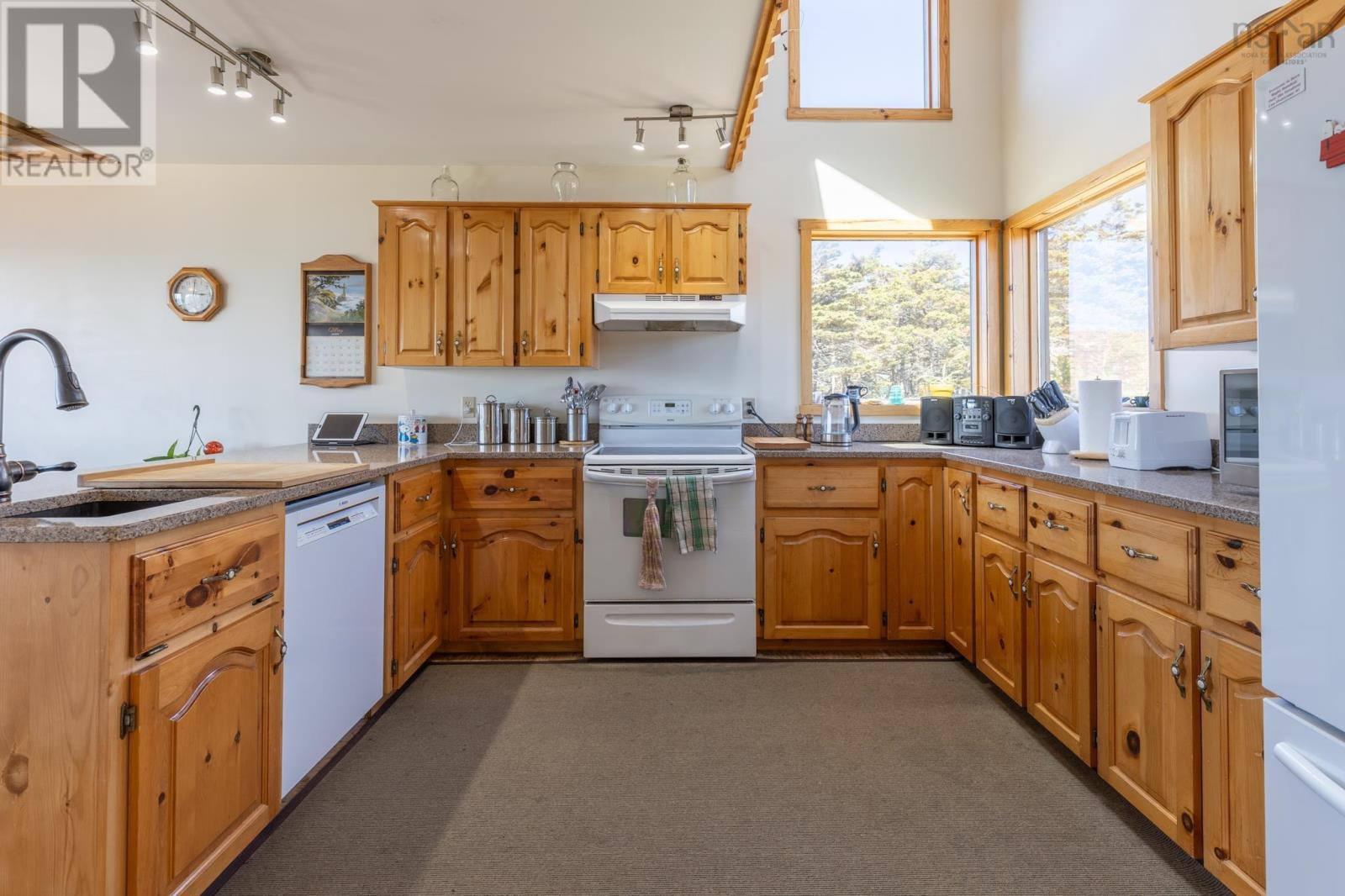 194 Thomas Road, Cape Forchu, Nova Scotia  B5A 5G7 - Photo 16 - 202511493