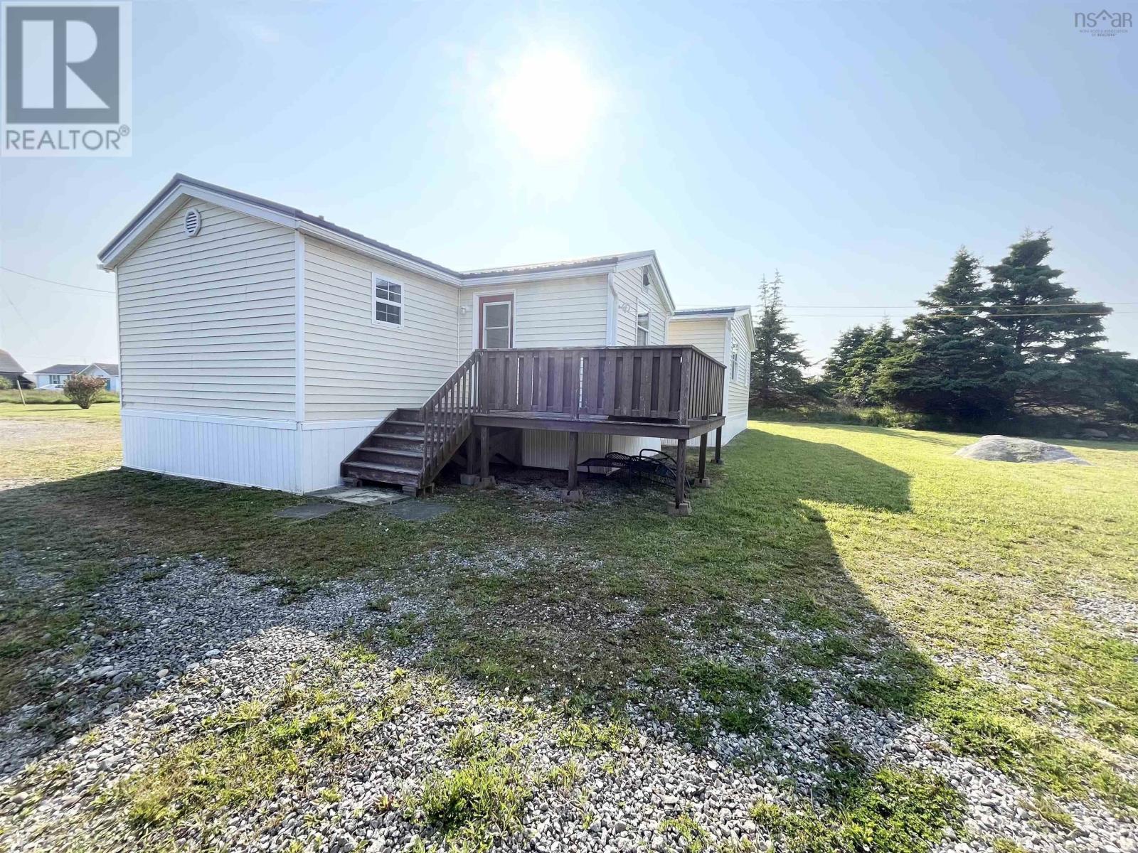 21 Stoddart Drive, Clark's Harbour, Nova Scotia  B0W 1P0 - Photo 9 - 202515207