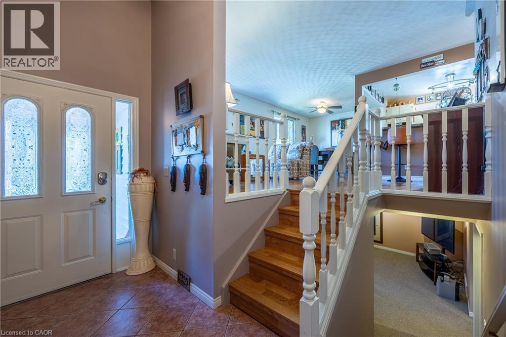 Property at 307 DOVER Avenue image 3