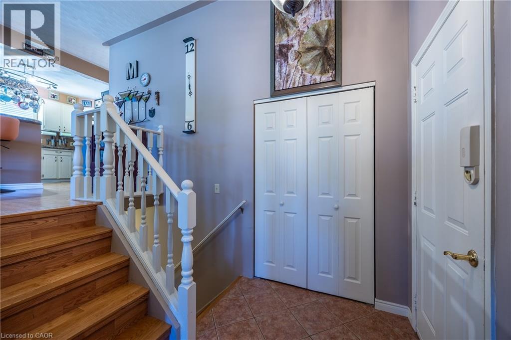 Property at 307 DOVER Avenue image 4