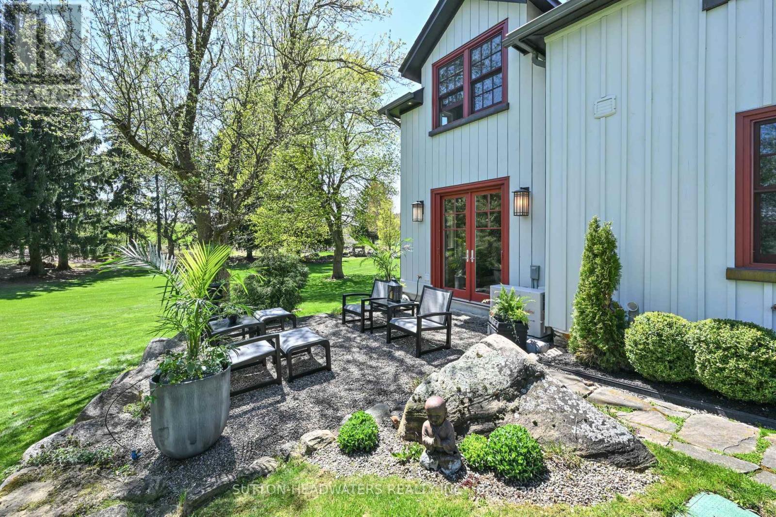 4075 The Grange Side Road E, Caledon, Ontario  L7C 0G2 - Photo 6 - W12356331