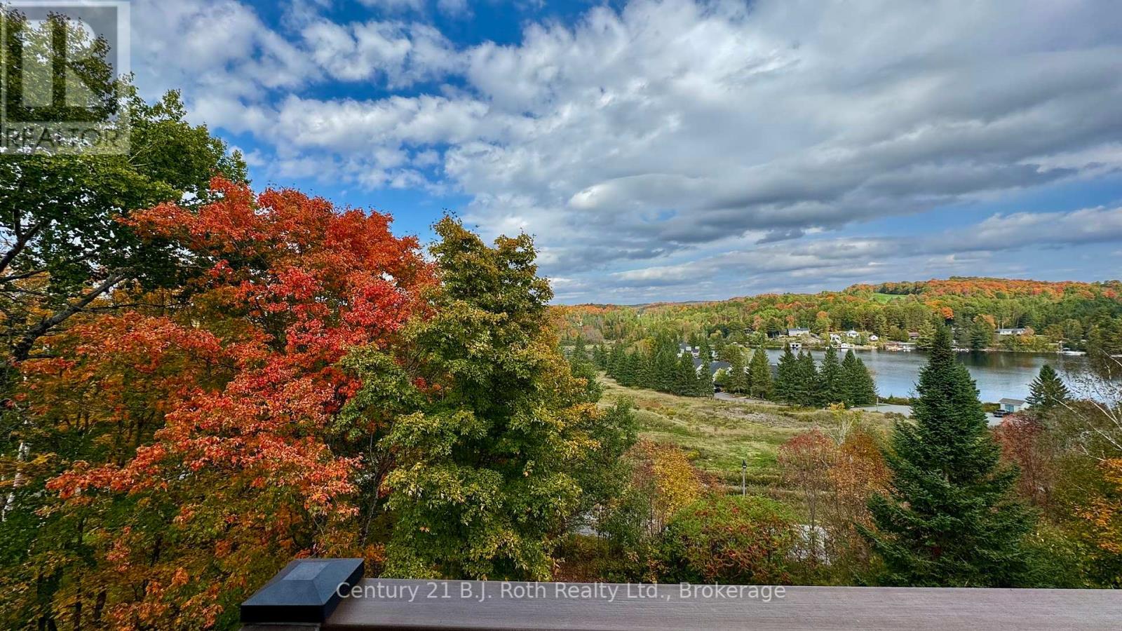 431 Grandview Hilltop Drive, Huntsville, Ontario  P1H 2J5 - Photo 1 - X12356356