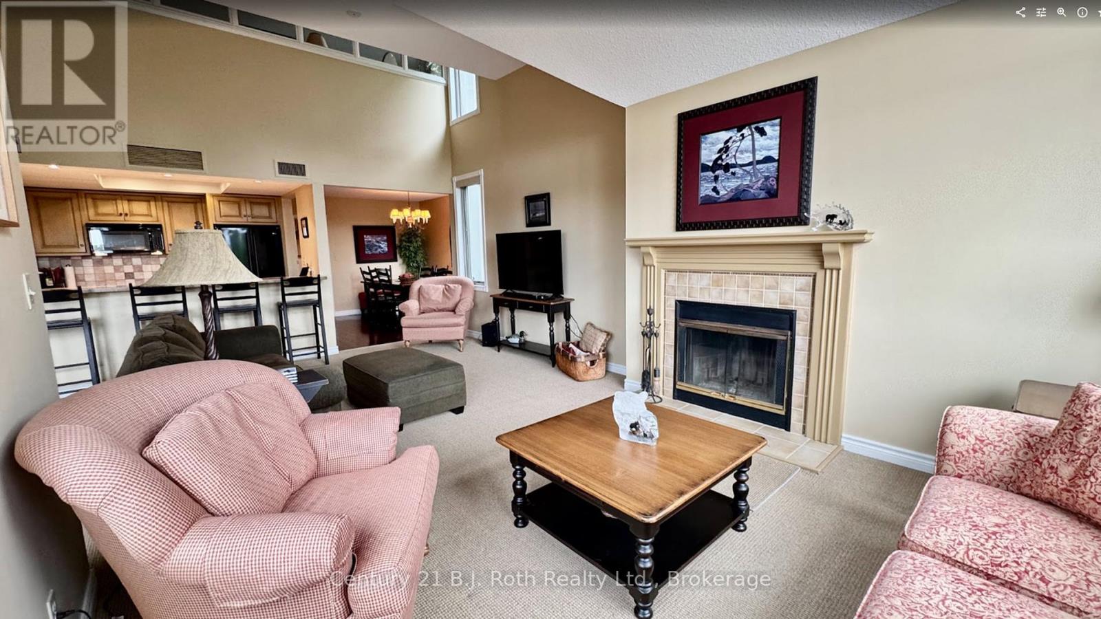 431 Grandview Hilltop Drive, Huntsville, Ontario  P1H 2J5 - Photo 17 - X12356356