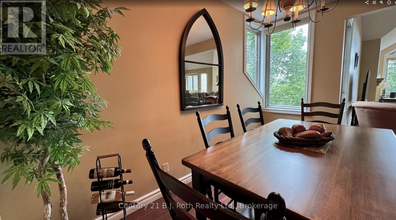 431 Grandview Hilltop Drive, Huntsville, Ontario  P1H 2J5 - Photo 18 - X12356356