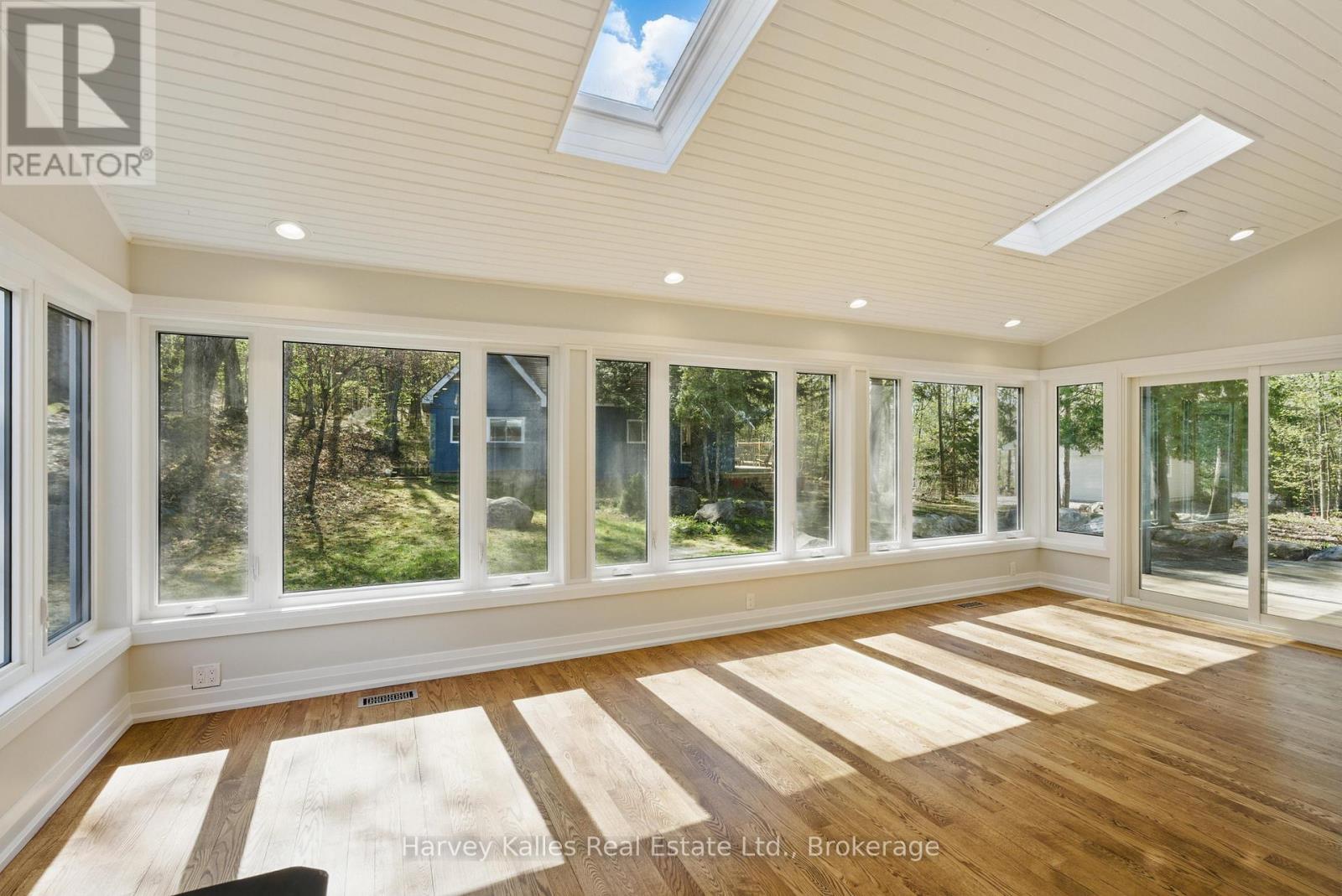 21 Todholm Drive, Muskoka Lakes, Ontario  P0B 1J0 - Photo 14 - X12356363