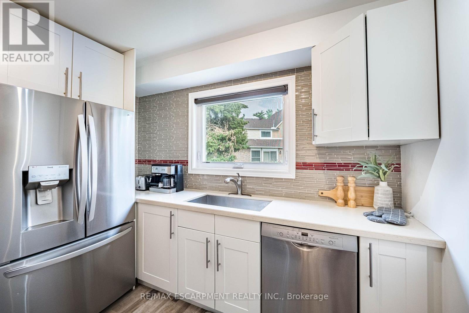16 Ackrow Court, Toronto, Ontario  M9C 5C4 - Photo 17 - W12344615