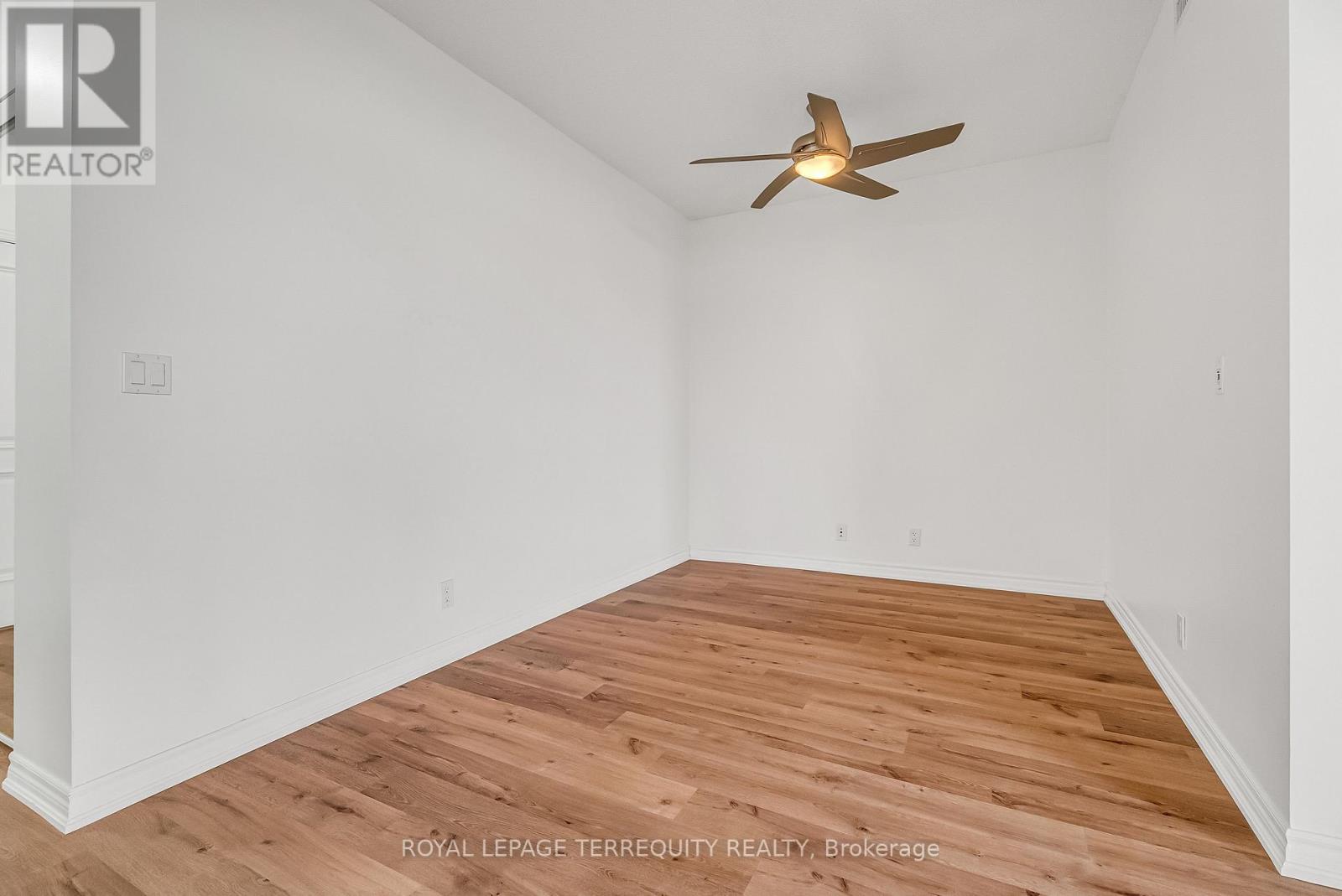 1409 - 9225 Jane Street, Vaughan, Ontario  L6A 0J7 - Photo 15 - N12356352