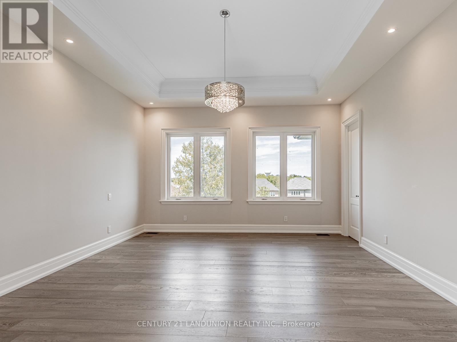 36a Elm Grove Avenue, Richmond Hill, Ontario  L4E 2W8 - Photo 19 - N12356372