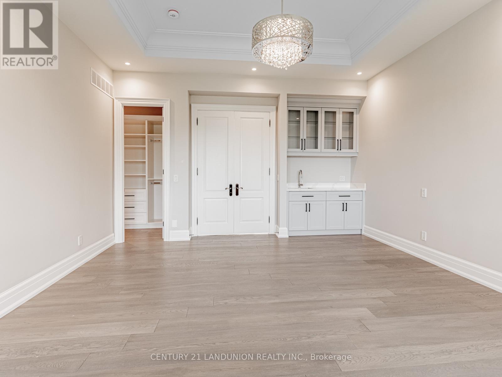 36a Elm Grove Avenue, Richmond Hill, Ontario  L4E 2W8 - Photo 21 - N12356372