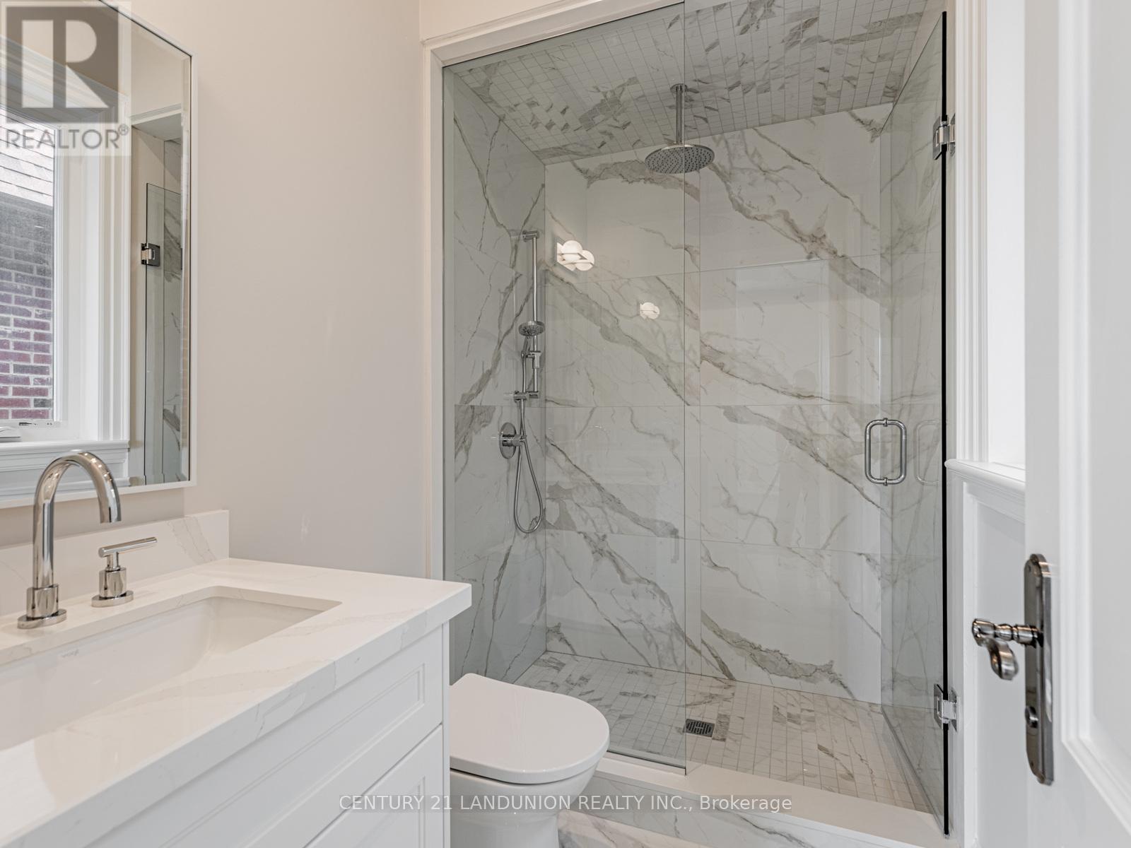 36a Elm Grove Avenue, Richmond Hill, Ontario  L4E 2W8 - Photo 35 - N12356372