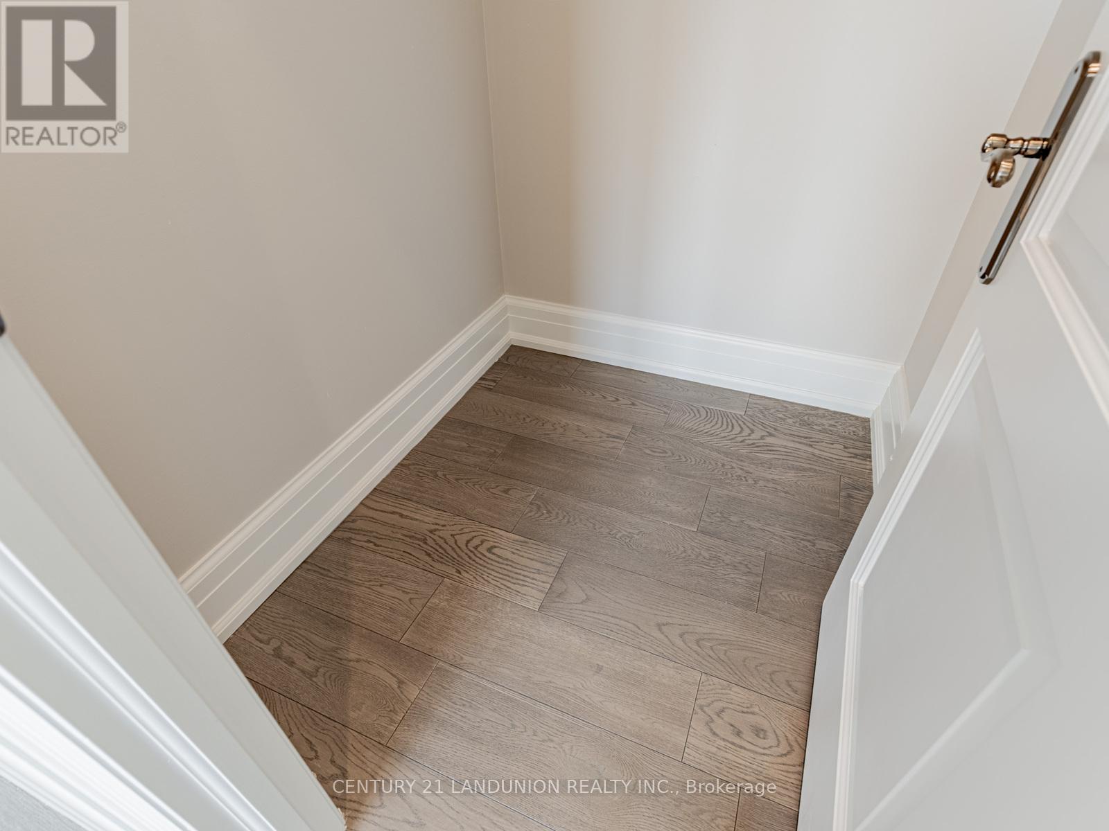 36a Elm Grove Avenue, Richmond Hill, Ontario  L4E 2W8 - Photo 37 - N12356372