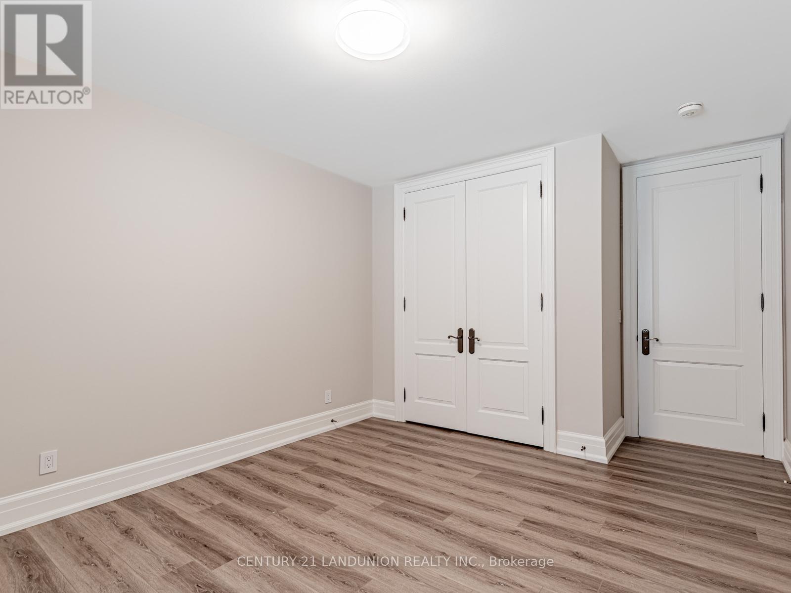36a Elm Grove Avenue, Richmond Hill, Ontario  L4E 2W8 - Photo 39 - N12356372