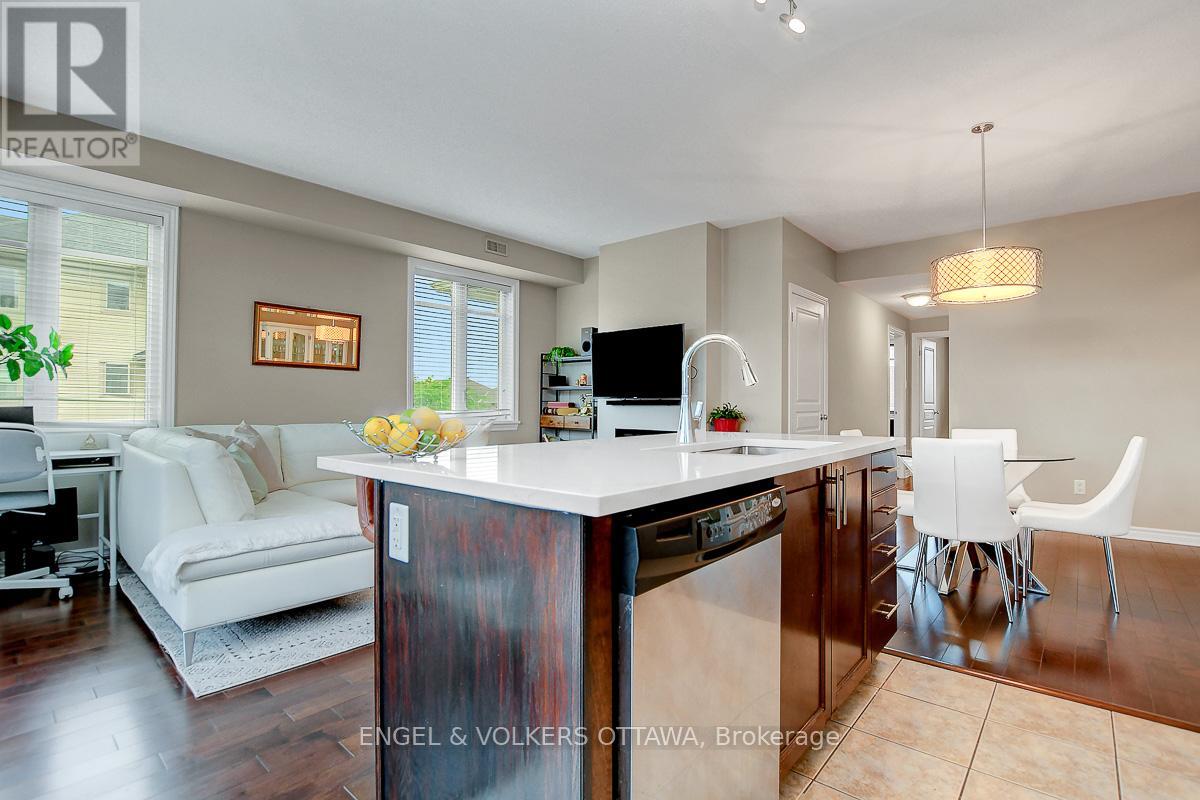 E - 188 Hornchurch Lane, Ottawa, Ontario  K2J 2T3 - Photo 18 - X12356378