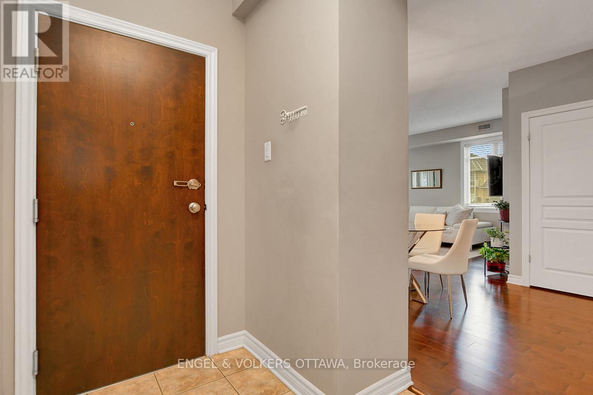 E - 188 Hornchurch Lane, Ottawa, Ontario  K2J 2T3 - Photo 2 - X12356378