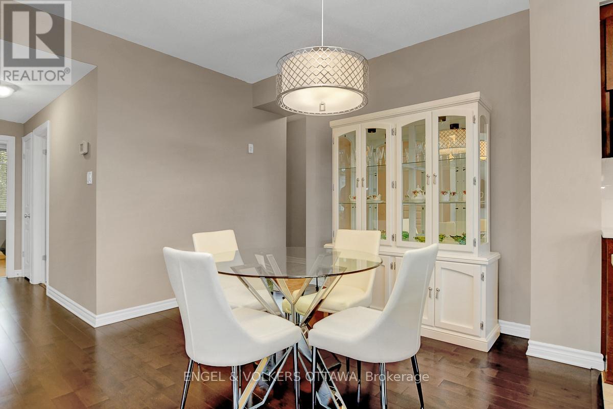 E - 188 Hornchurch Lane, Ottawa, Ontario  K2J 2T3 - Photo 7 - X12356378