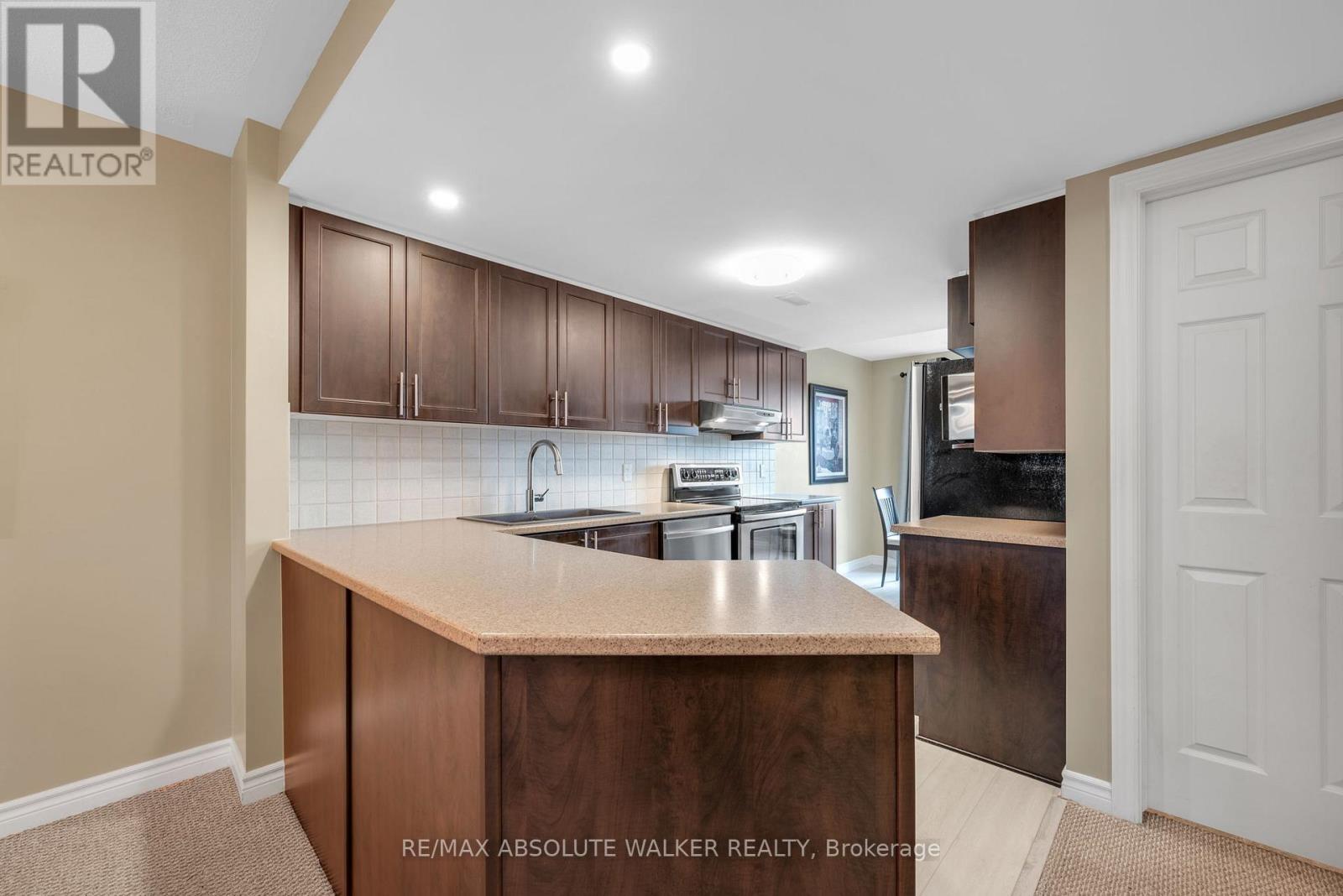 102 Brentmore Private, Ottawa, Ontario  K4A 0B7 - Photo 17 - X12356400