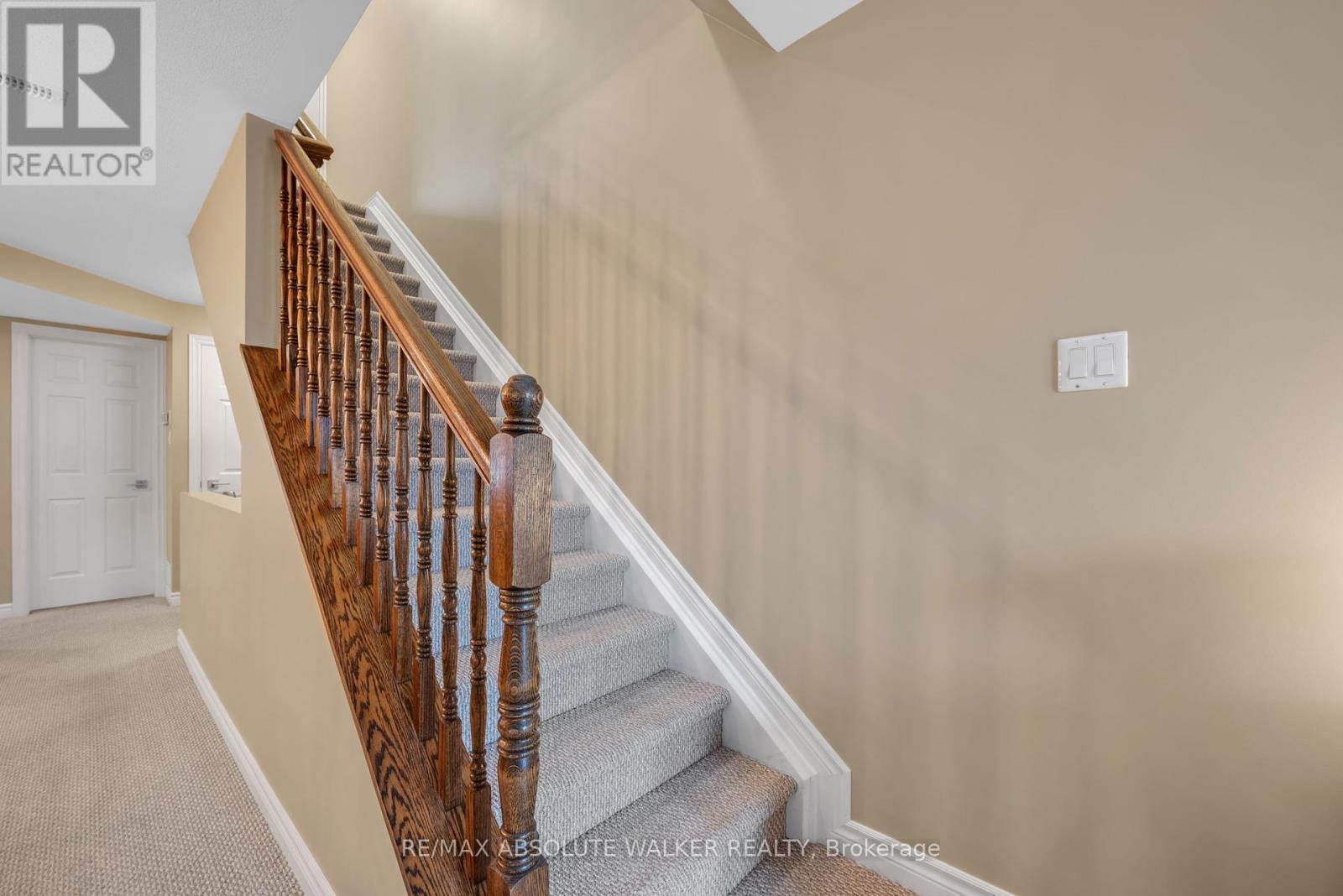 102 Brentmore Private, Ottawa, Ontario  K4A 0B7 - Photo 30 - X12356400