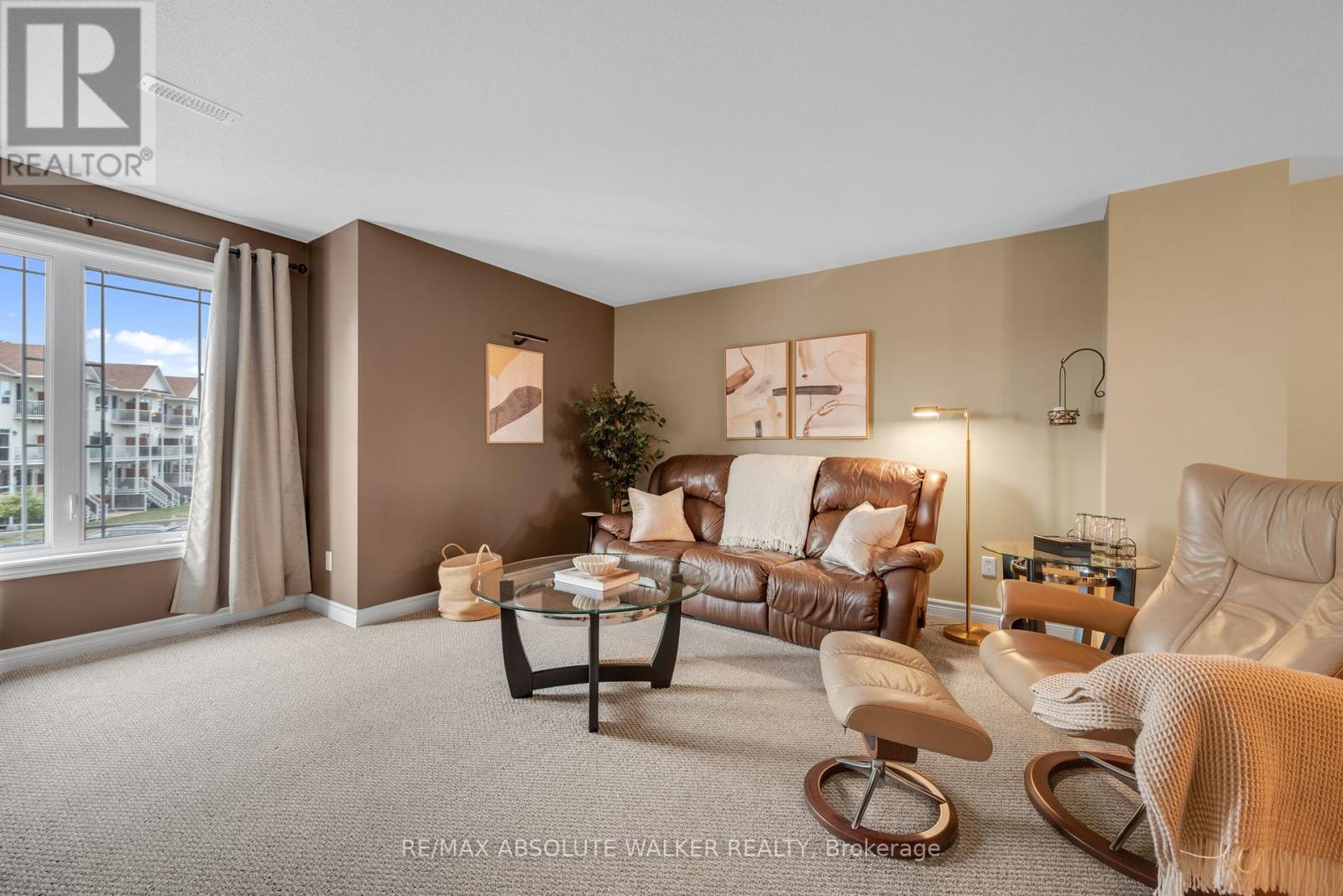 102 Brentmore Private, Ottawa, Ontario  K4A 0B7 - Photo 6 - X12356400