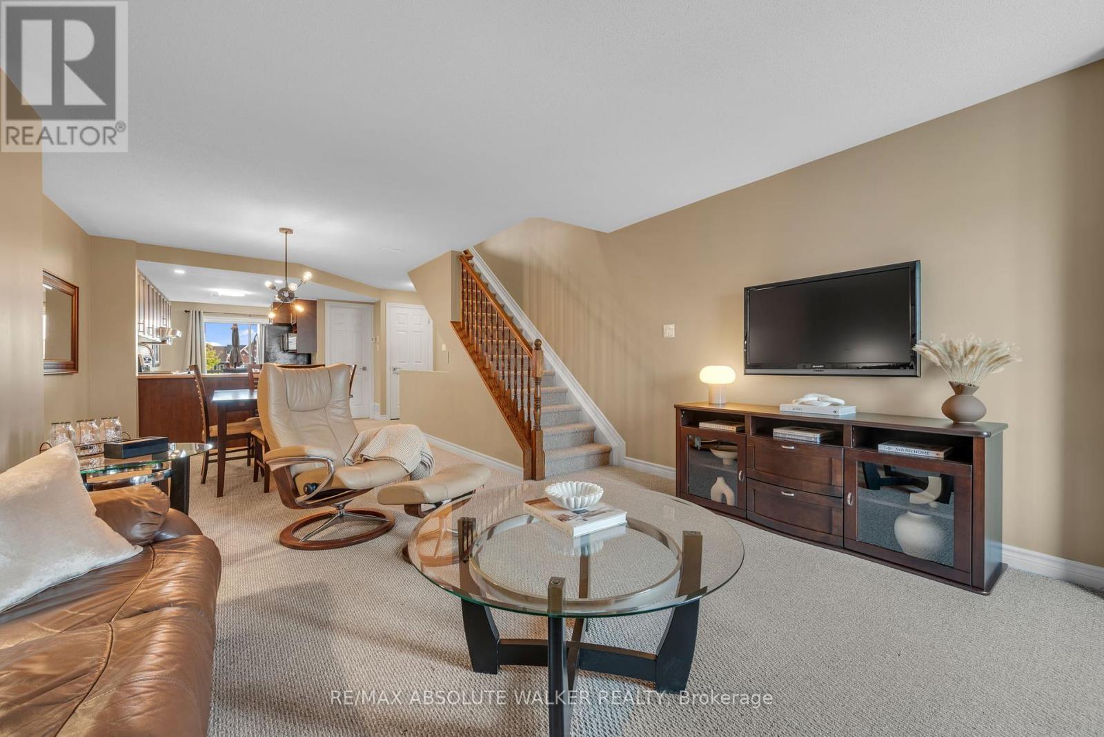 102 Brentmore Private, Ottawa, Ontario  K4A 0B7 - Photo 7 - X12356400