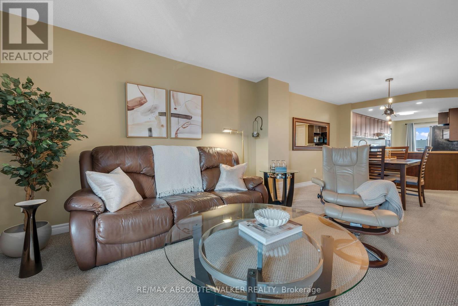 102 Brentmore Private, Ottawa, Ontario  K4A 0B7 - Photo 8 - X12356400