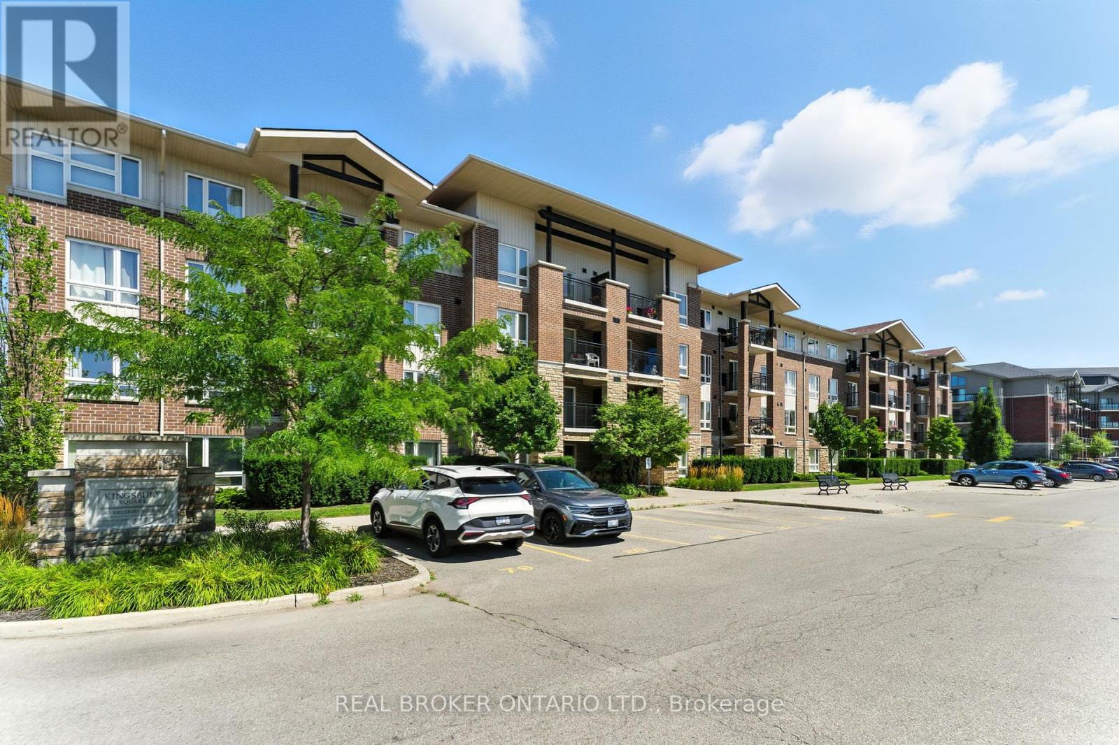 Property at 207 - 45 KINGSBURY SQUARE image 2