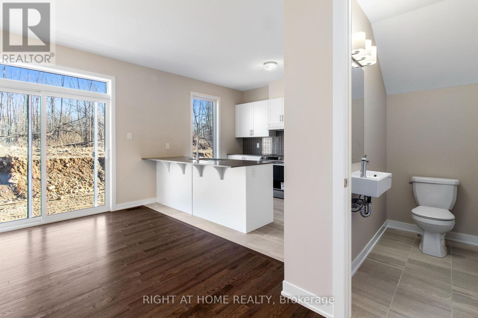 376 Appalachian Circle, Ottawa, Ontario  K2J 6X3 - Photo 17 - X12356345