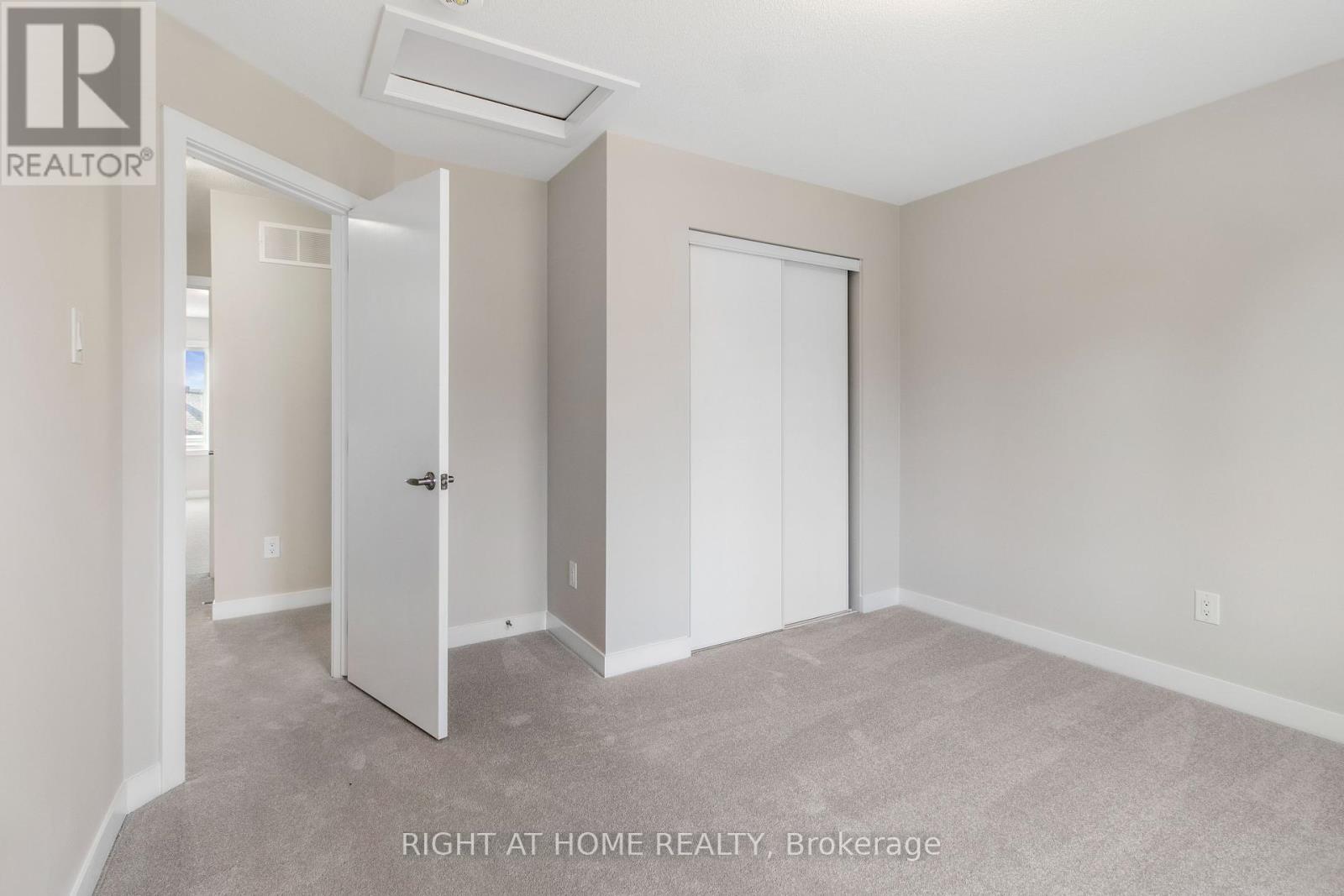 376 Appalachian Circle, Ottawa, Ontario  K2J 6X3 - Photo 25 - X12356345