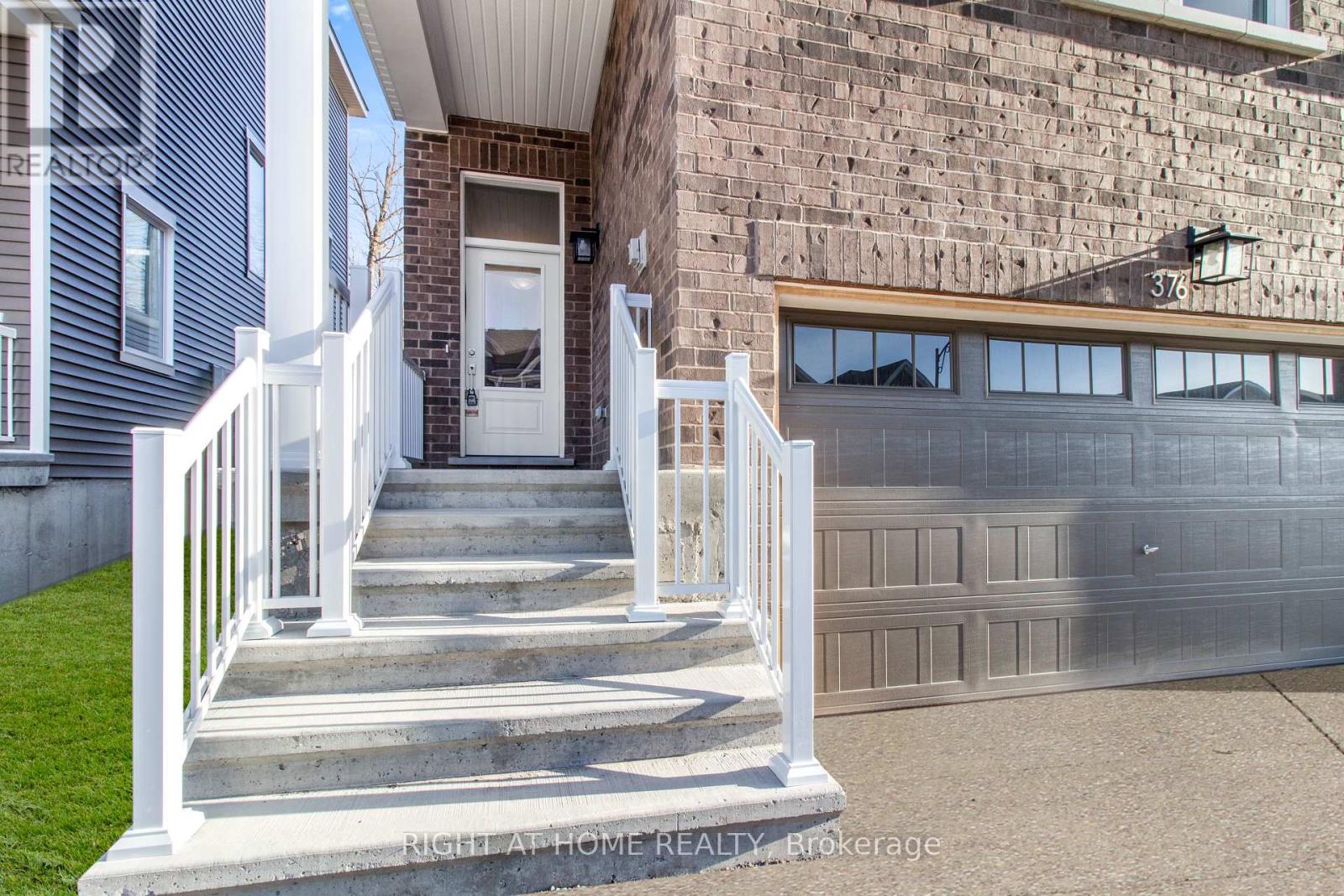 376 Appalachian Circle, Ottawa, Ontario  K2J 6X3 - Photo 7 - X12356345