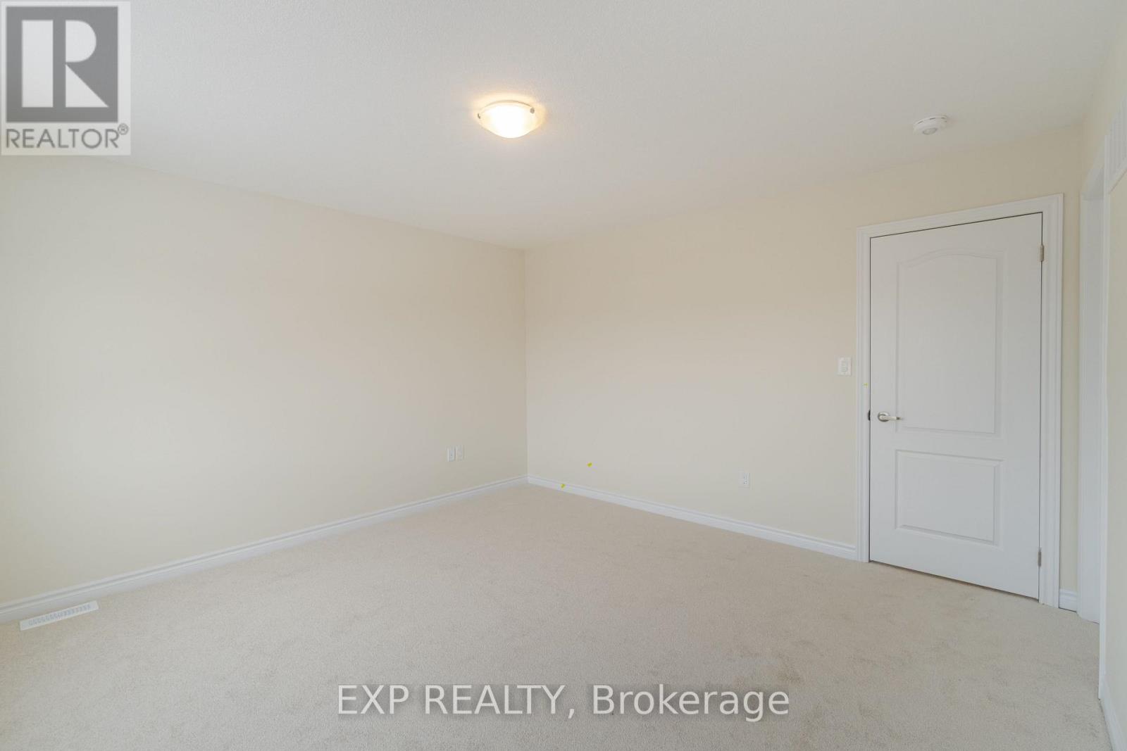 41 Ever Sweet Way, Thorold, Ontario  L2V 0K9 - Photo 22 - X12356350