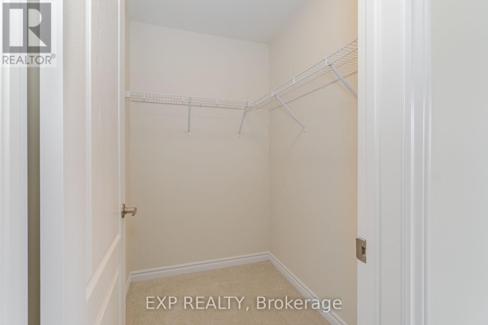 41 Ever Sweet Way, Thorold, Ontario  L2V 0K9 - Photo 24 - X12356350