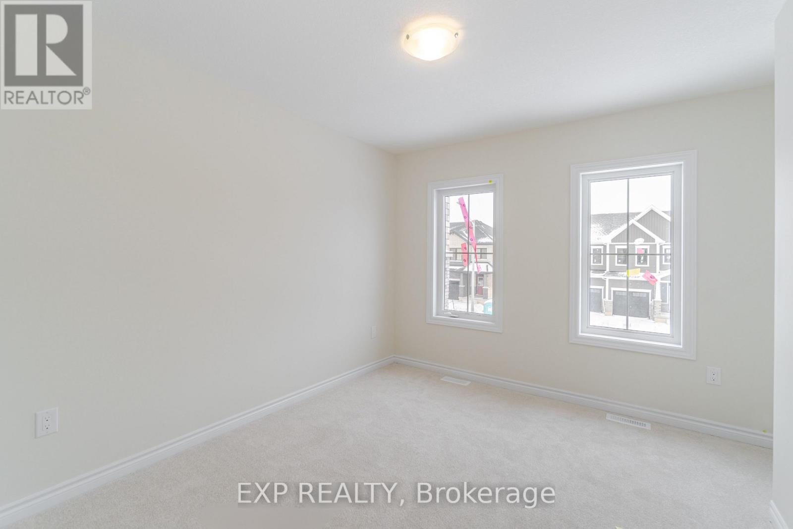 41 Ever Sweet Way, Thorold, Ontario  L2V 0K9 - Photo 26 - X12356350