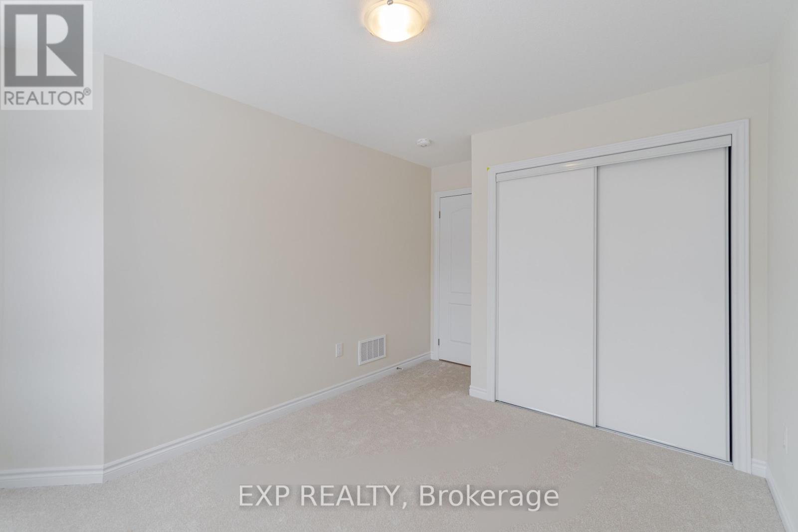 41 Ever Sweet Way, Thorold, Ontario  L2V 0K9 - Photo 27 - X12356350