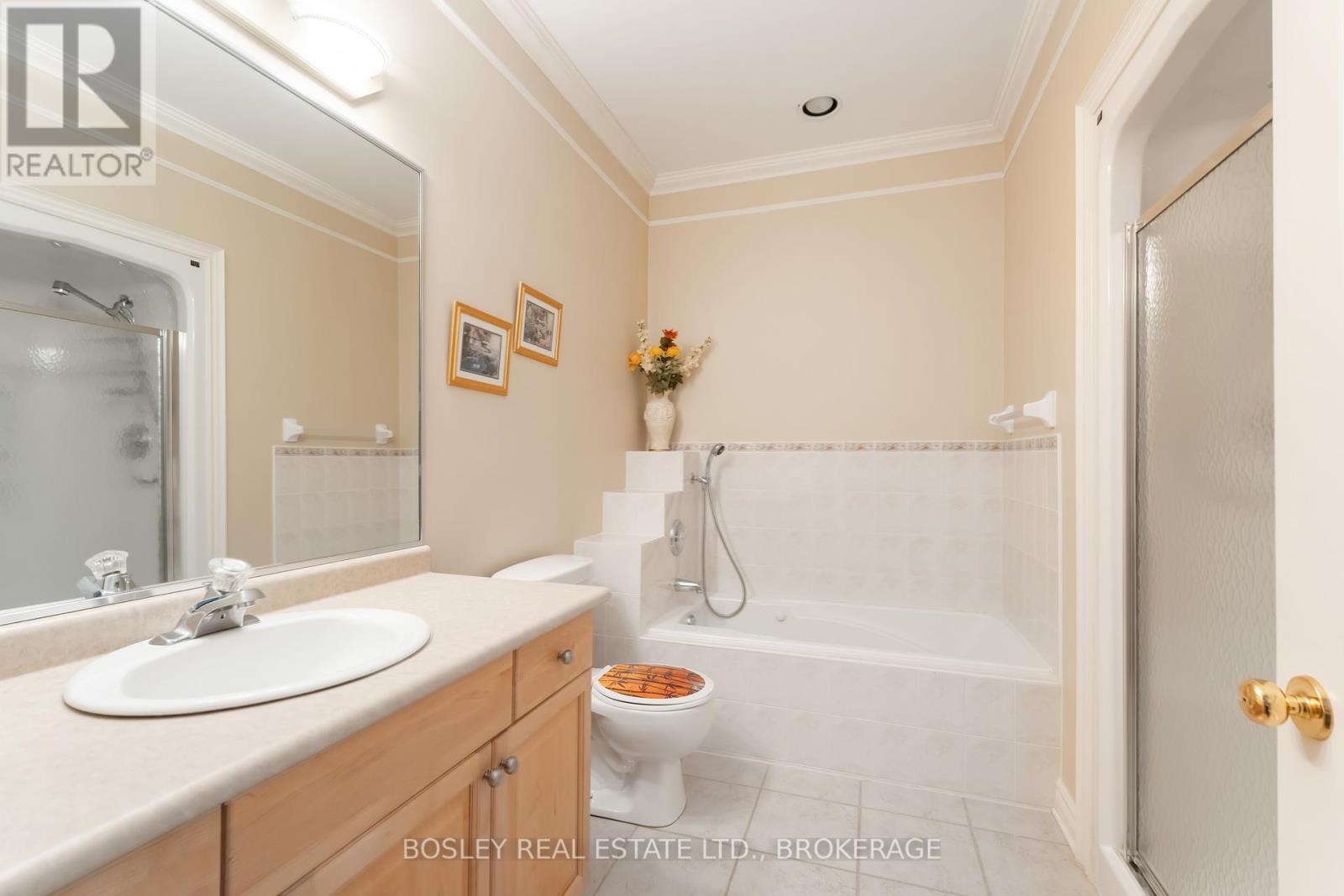14 - 308 Queenston Street, St. Catharines, Ontario  L2P 2X4 - Photo 15 - X12356377